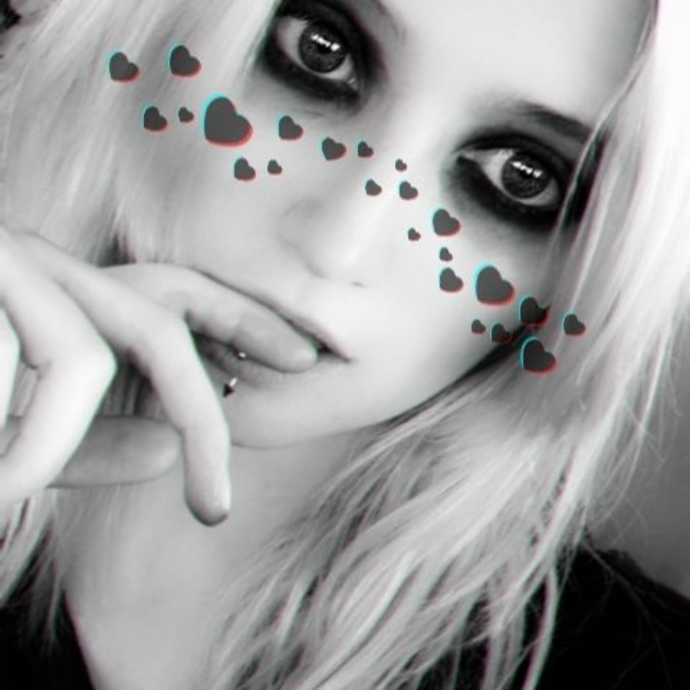 Meet your Posher, Natalie